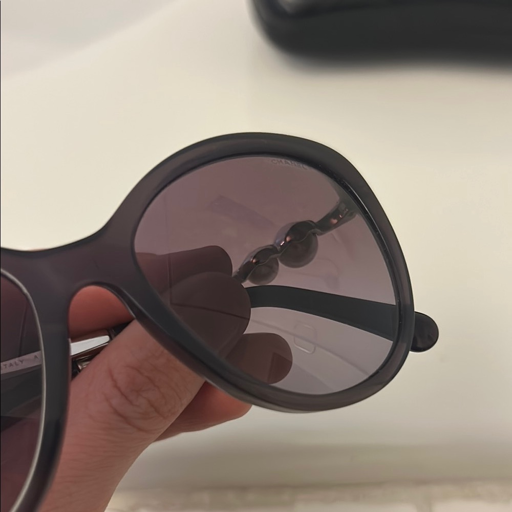 Acetate Butterfly Winter Pearl Sunglasses Purple - Picture 7 of 9